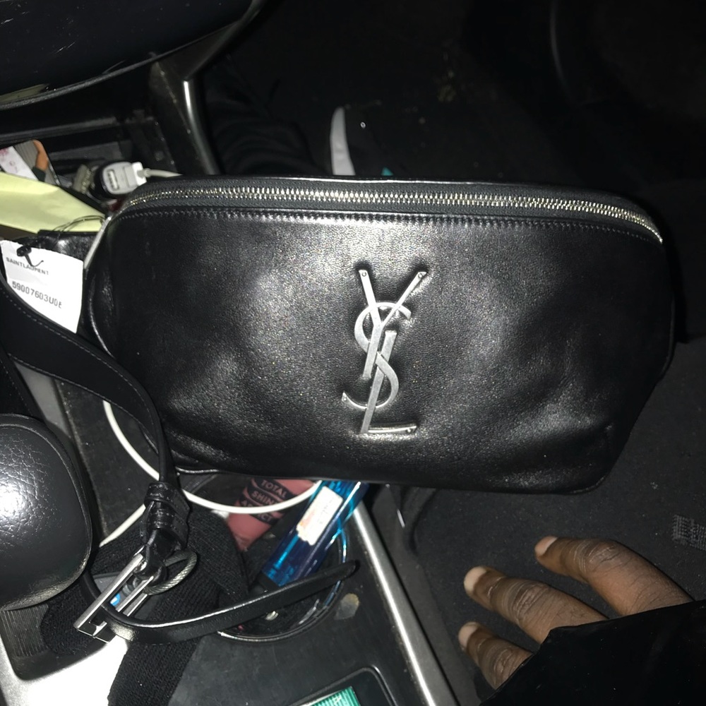 Ysl pouch - Picture 2 of 3